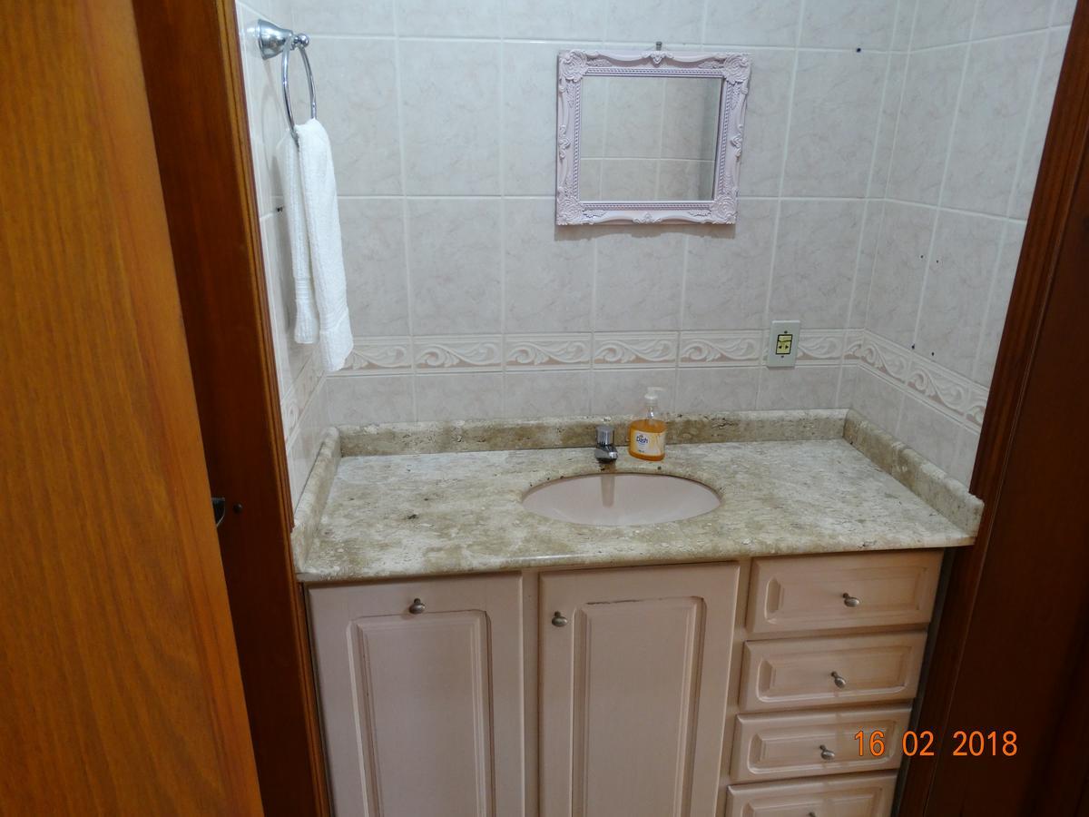 Pousada Casa Verde - Quartos Individuais - Smart Tv 32 - E Banheiro Privativo Apartment Itajaí Exterior foto
